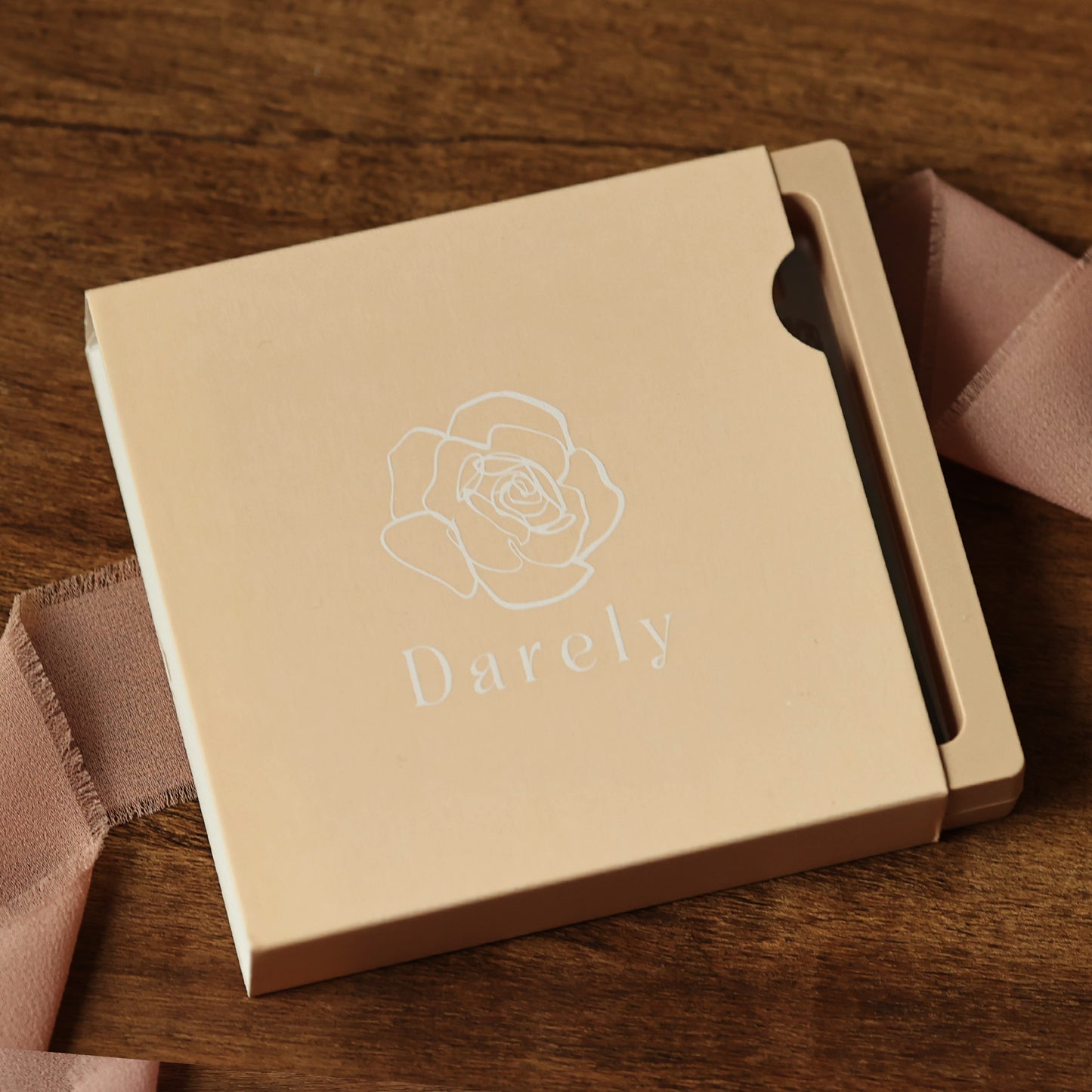 Cadou pentru Fiică ❤ Lanțișor din argint Floare, cu mesaj singular, ramă 3 culori